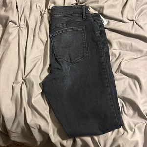 Old navy rockstar jeans size 10